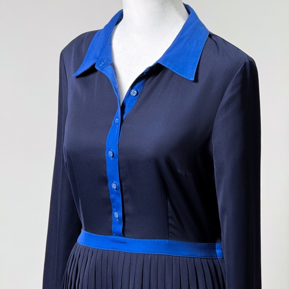 ModCloth Just My Typist Pleated Shirtdress Navy Pockets Size 6 Retail $99 💙👗✨ - Picture 2 of 16